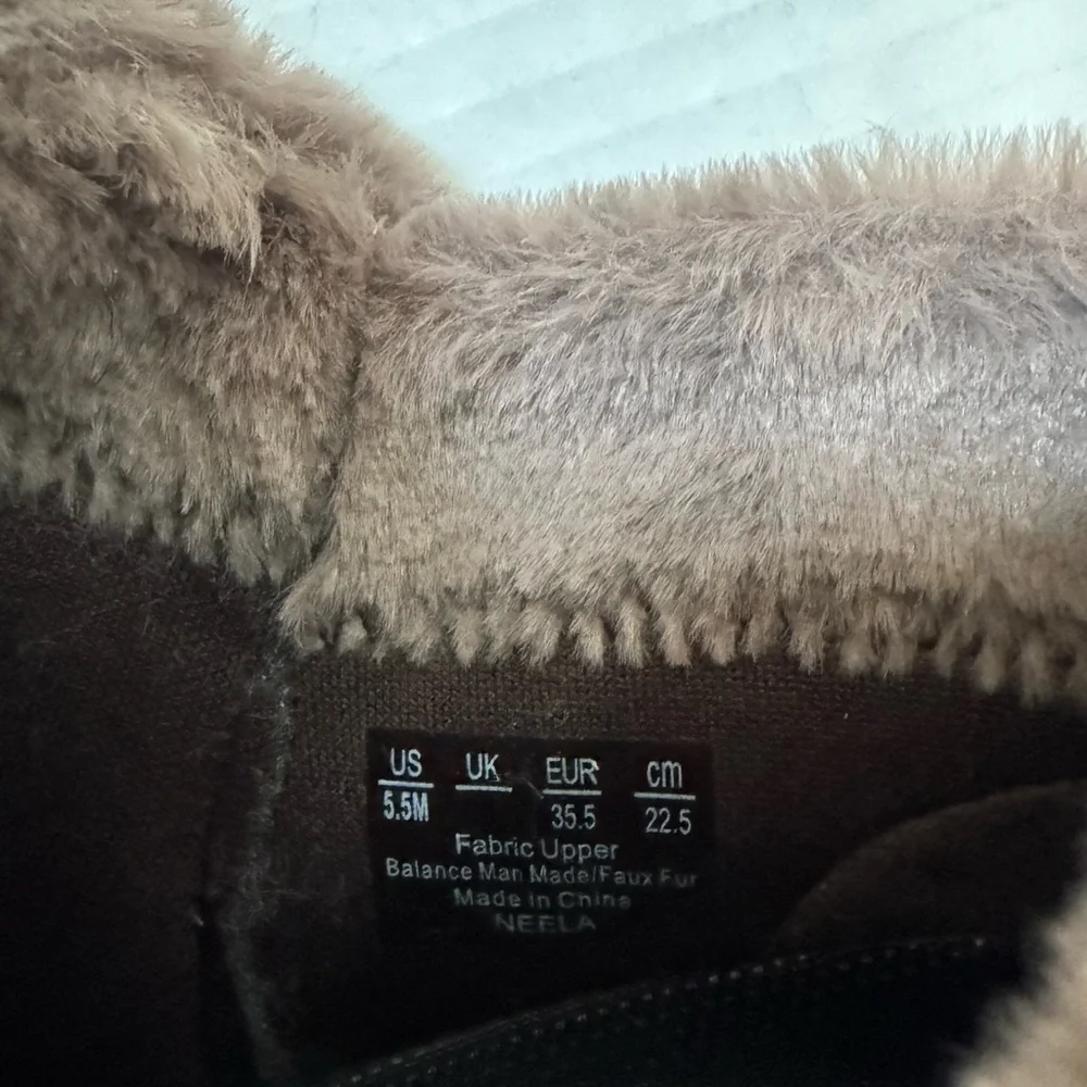 NEW Ryka Amaze Brown Faux Fur Ankle Booties Women’s Shoes Boots‎ Lightweight 5.5